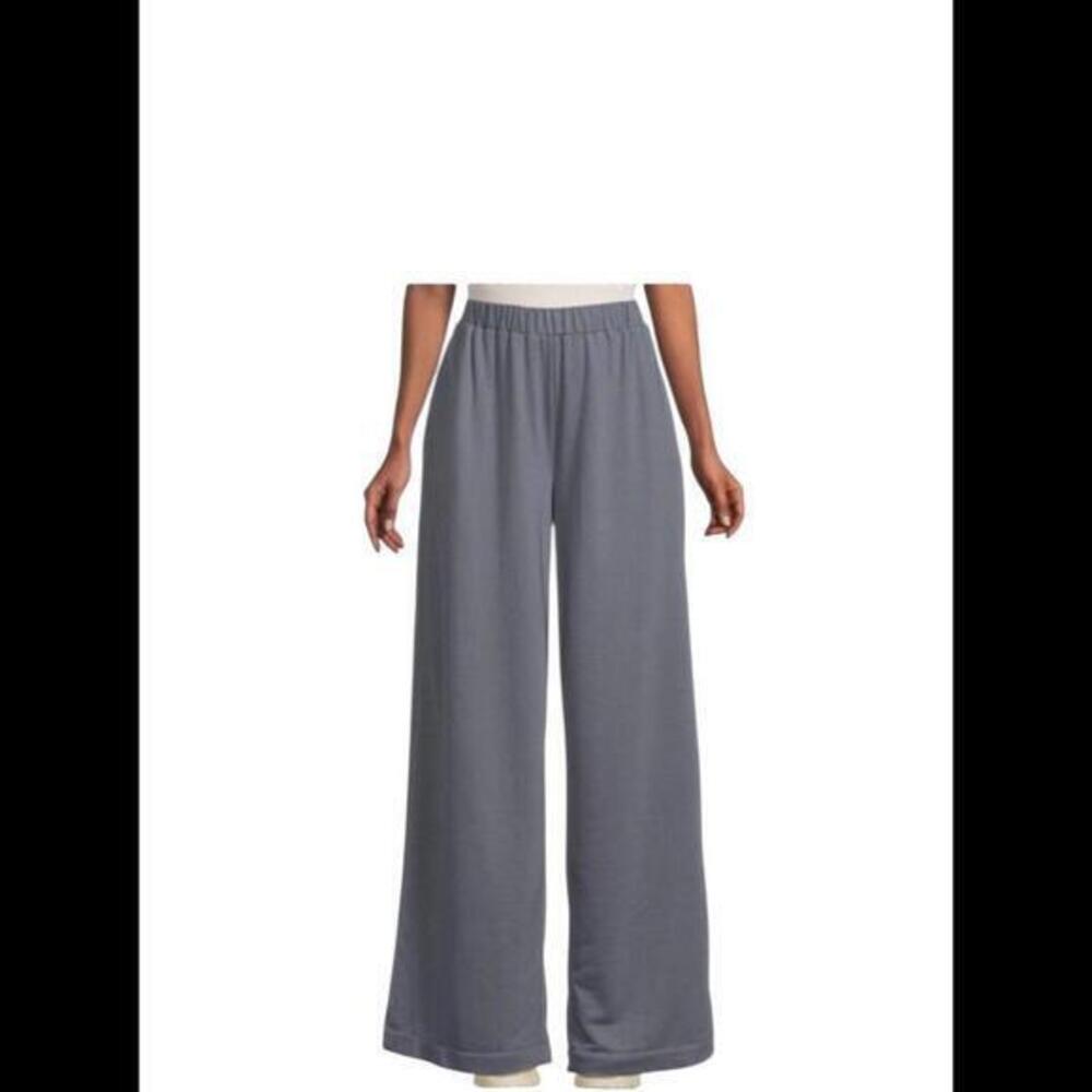 Comfortable Wide-Leg‎ Lounge Pants by Area Stars with pockets!